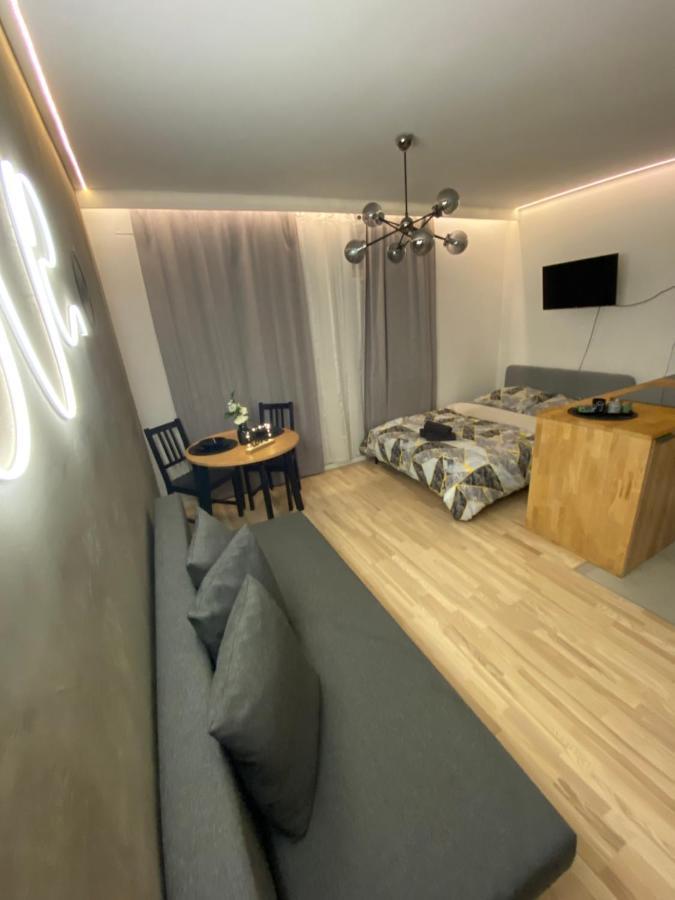 Love Glow Studio Krakow Exterior photo