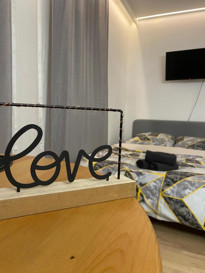 Love Glow Studio Krakow Exterior photo